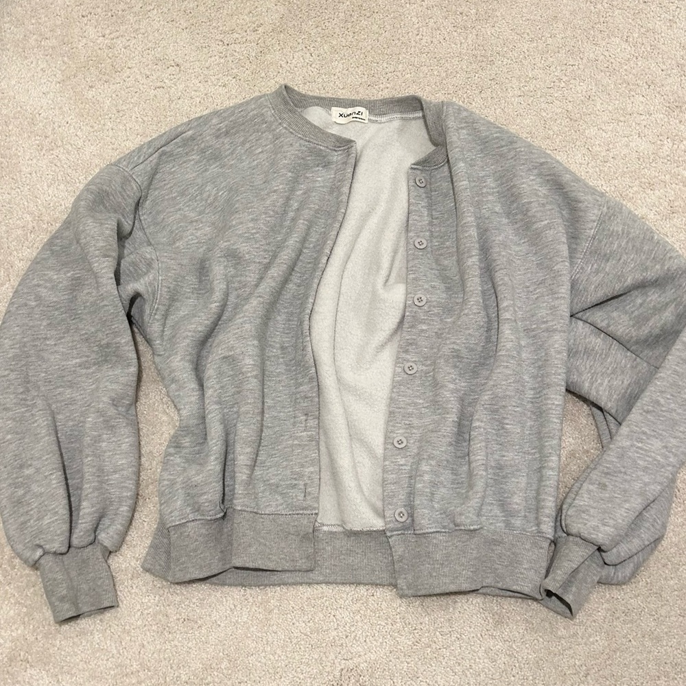 gray cardigan sweater